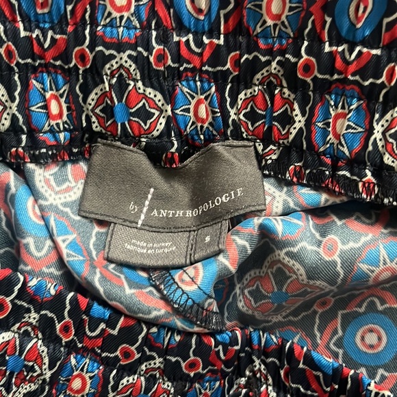 Anthropologie Patterned Silky Pants - Size S - Picture 6 of 7
